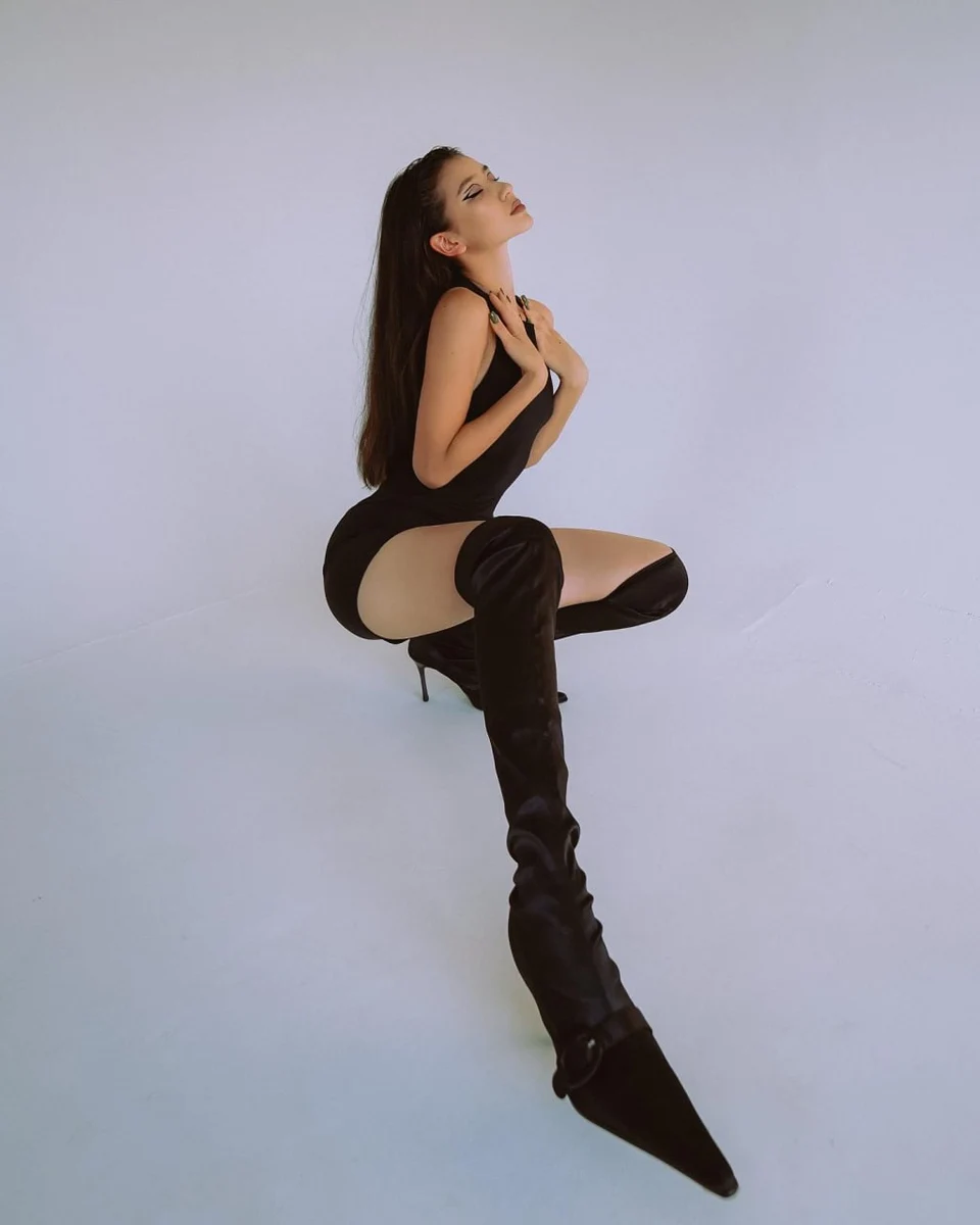 Райан эскорт в городе Алматы