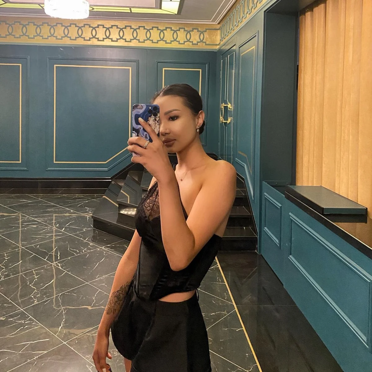 Жайна эскорт в городе Алматы